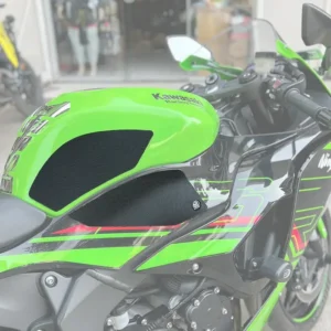 Traction pads or Tank grip for Kawasaki ZX-6R / 636 Maxxgripp Thigh Pad